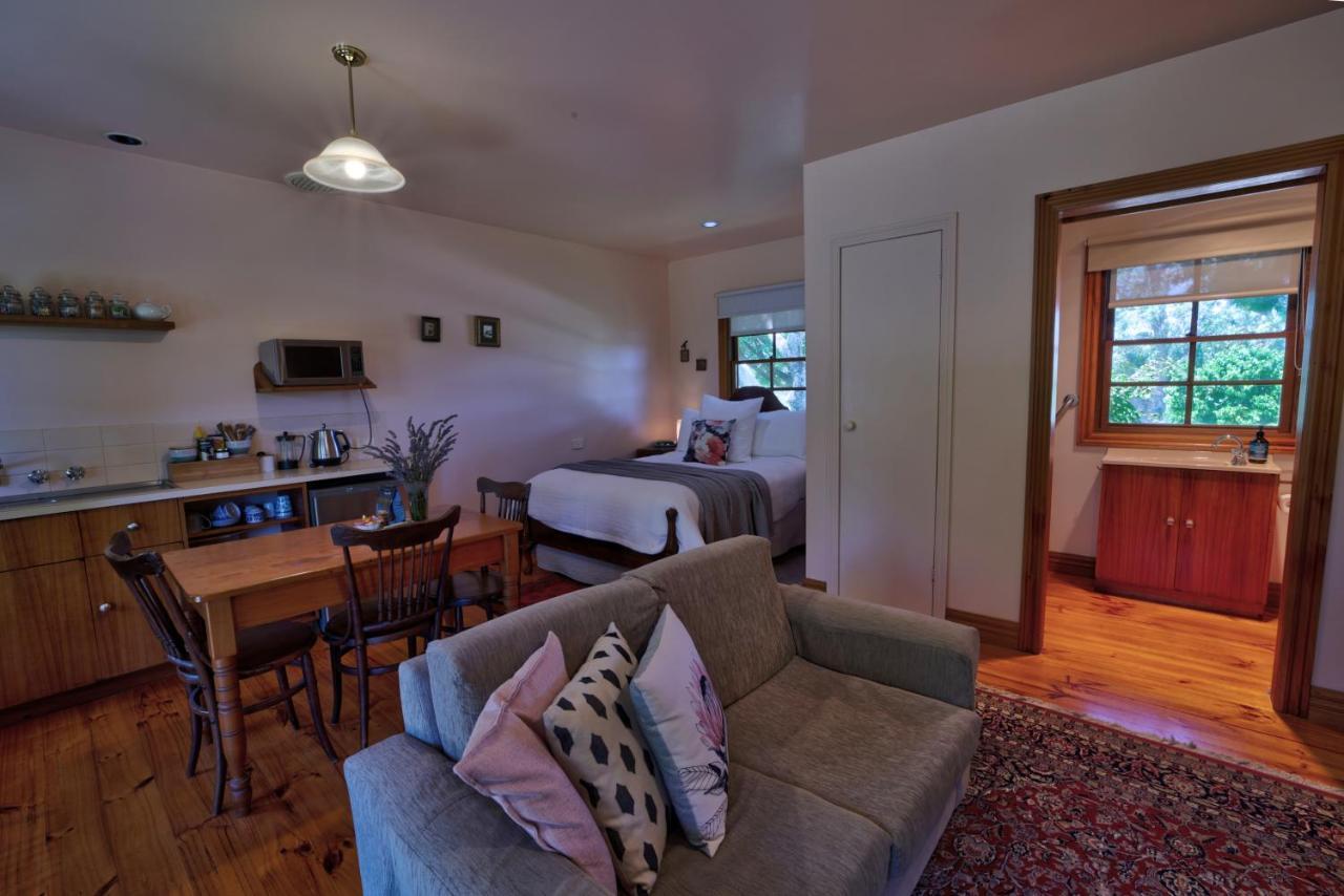Cherry Plum Cottages Port Fairy Kültér fotó