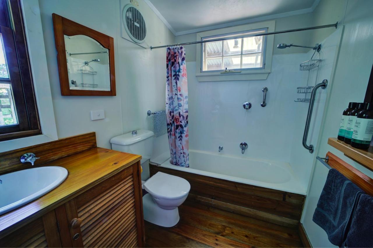 Cherry Plum Cottages Port Fairy Kültér fotó