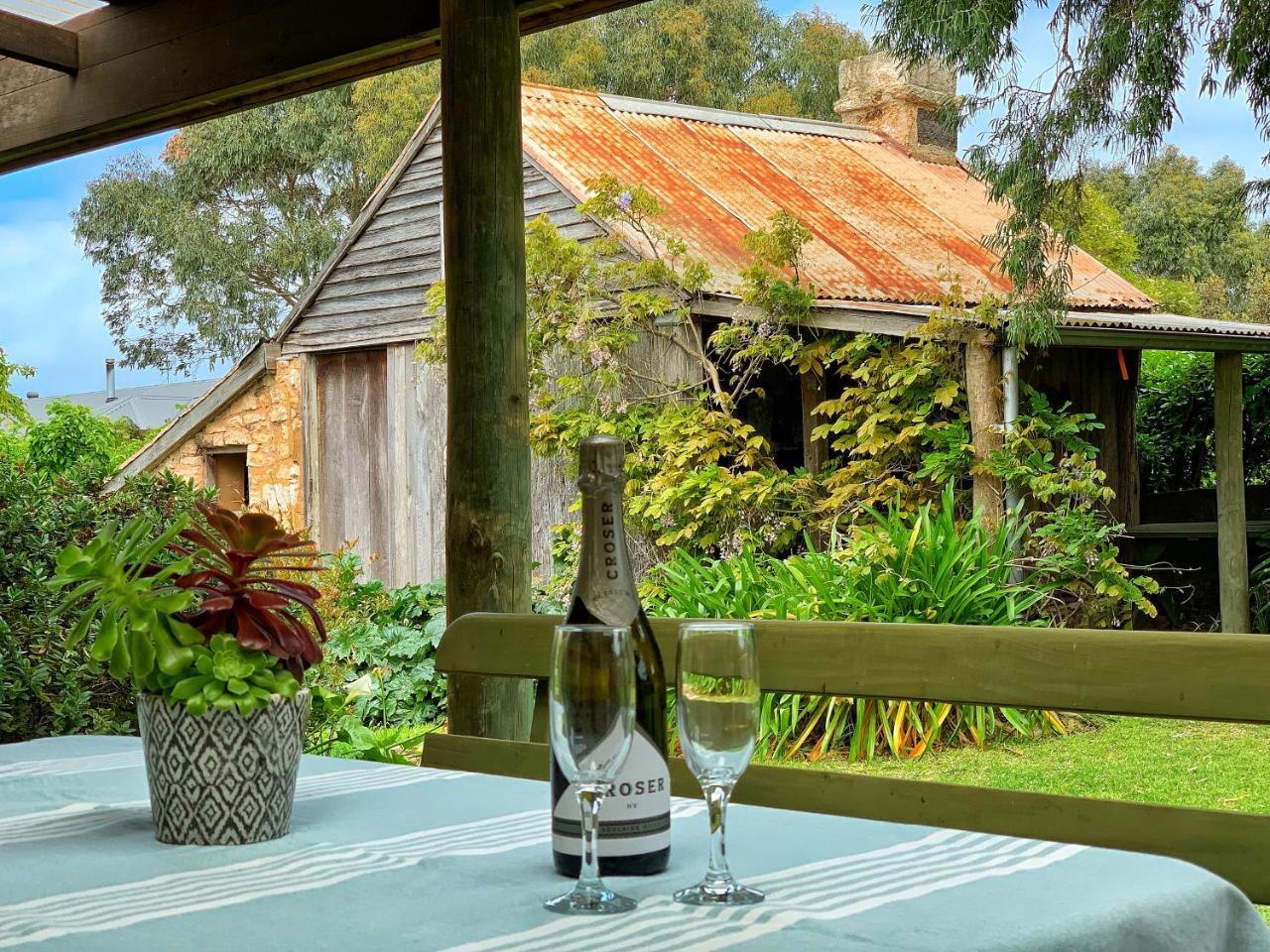 Cherry Plum Cottages Port Fairy Kültér fotó